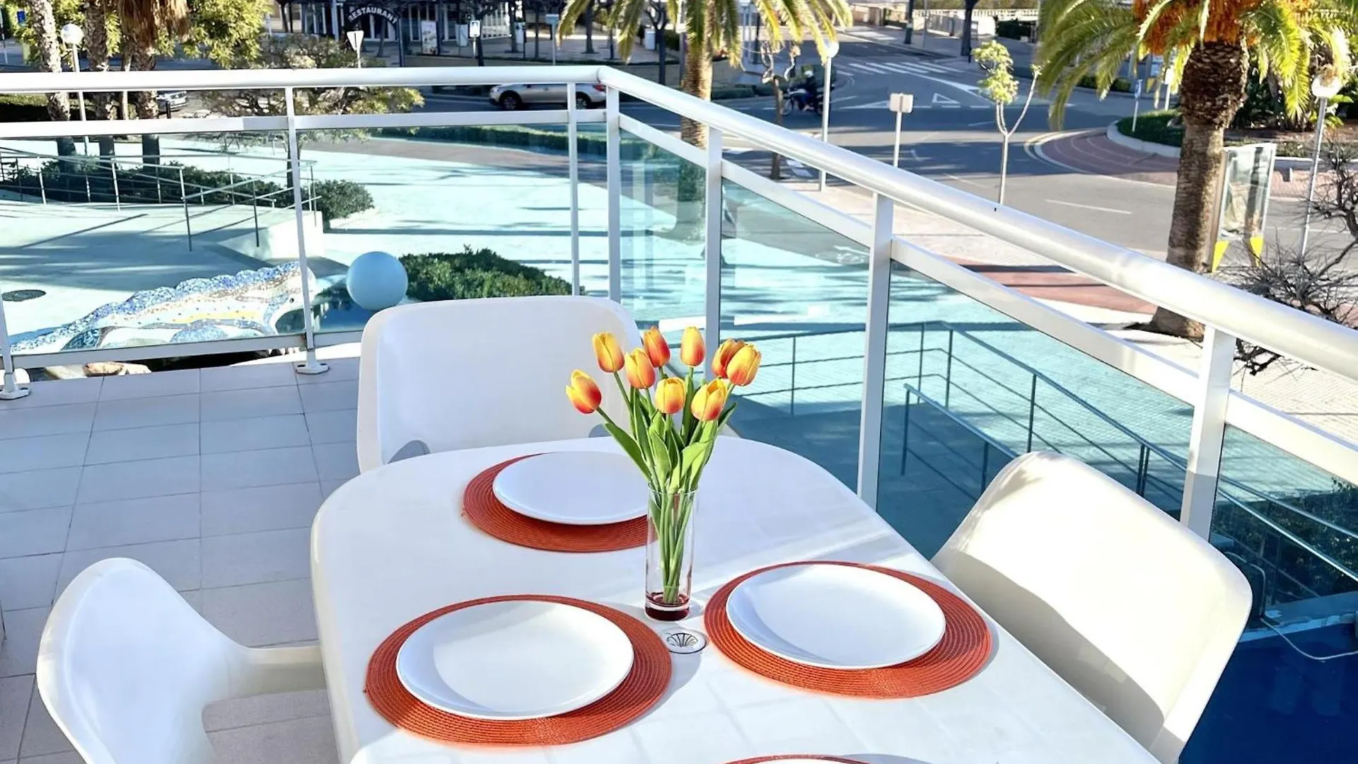 Apartbeach Los Juncos 3 Gran Terraza Y Soleado La Pineda Spain