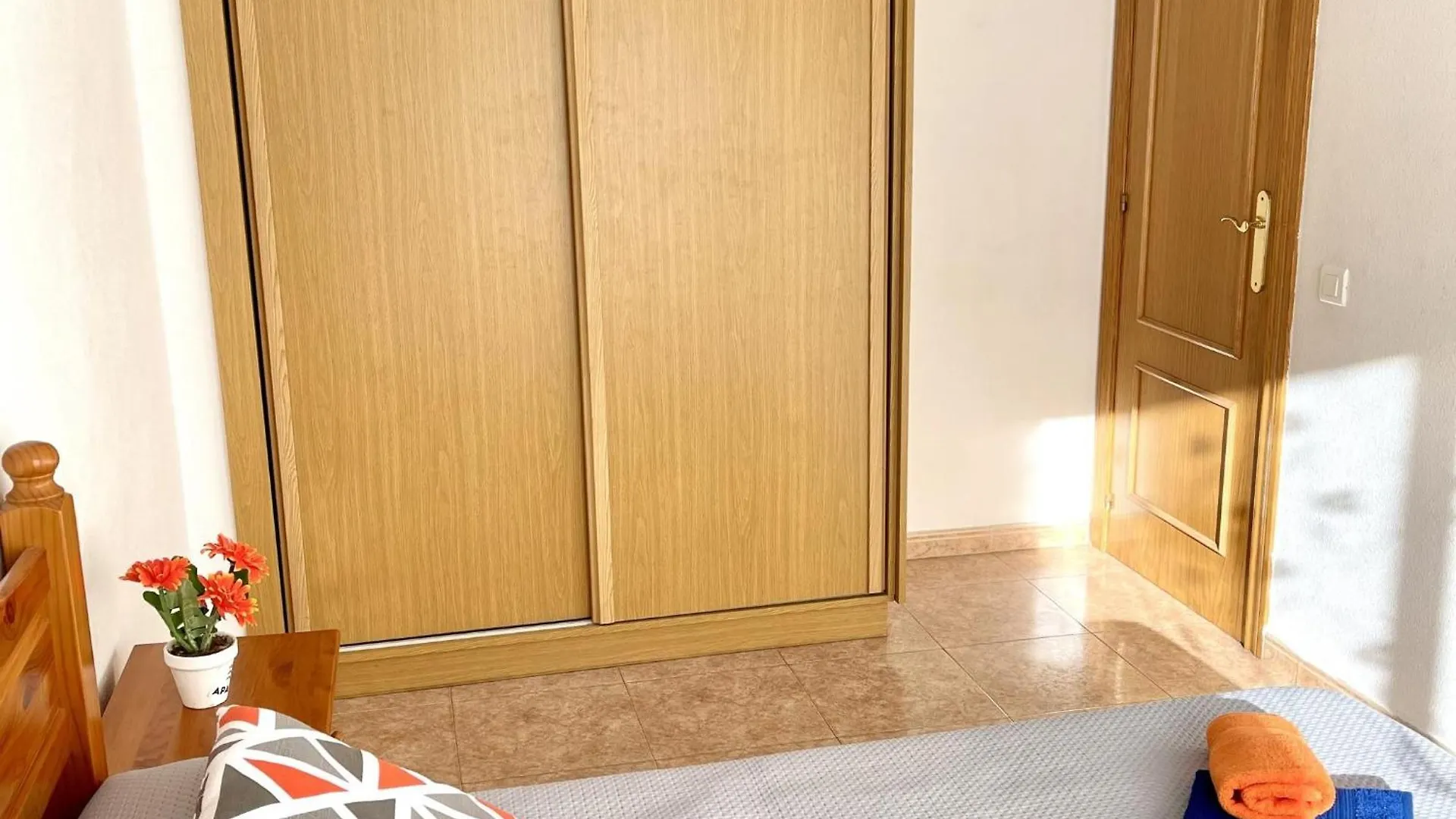 Apartbeach Los Juncos 3 Gran Terraza Y Soleado La Pineda Apartamento