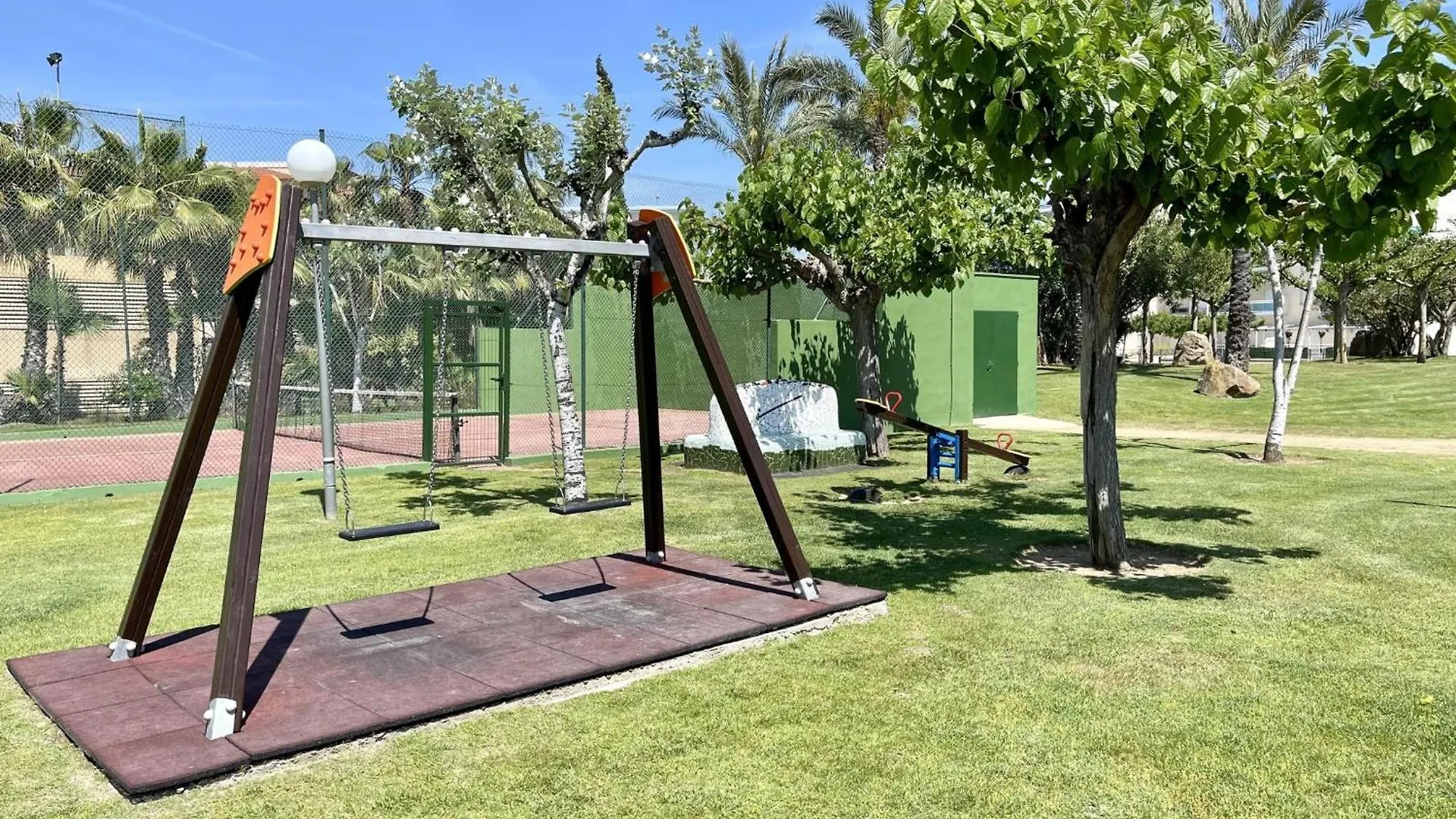 Apartamento Apartbeach Los Juncos 3 Gran Terraza Y Soleado La Pineda